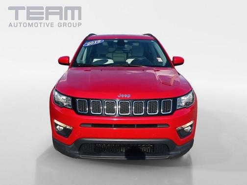 Redline Pearlcoat 2019 Jeep Compass Latitude