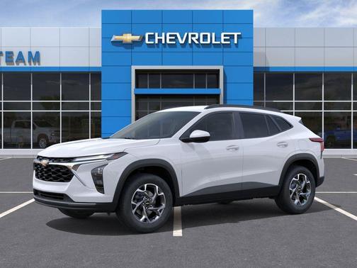 Summit White 2026 Chevrolet Trax LT