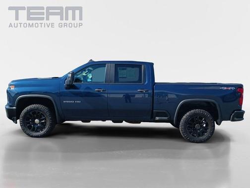 Northsky Blue Metallic 2022 Chevrolet Silverado 2500 Custom