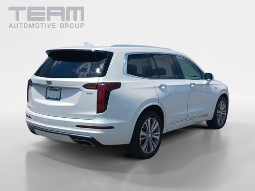 Crystal White Tri-Coat 2021 Cadillac XT6 Premium Luxury FWD