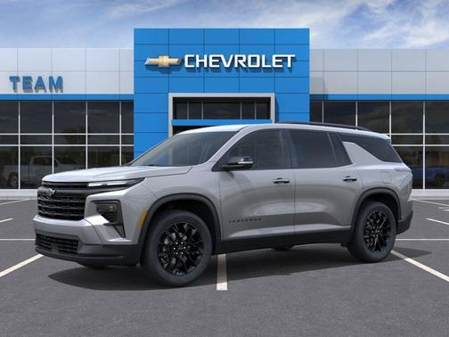 Sterling Gray Metallic 2026 Chevrolet Traverse LT