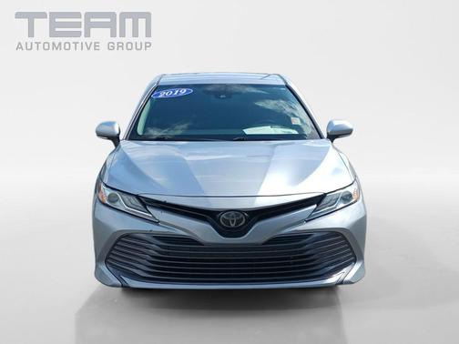 2019 Toyota Camry XLE