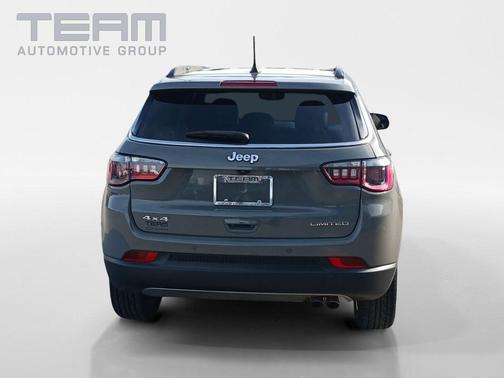 Sting Gray Clearcoat 2021 Jeep Compass Limited