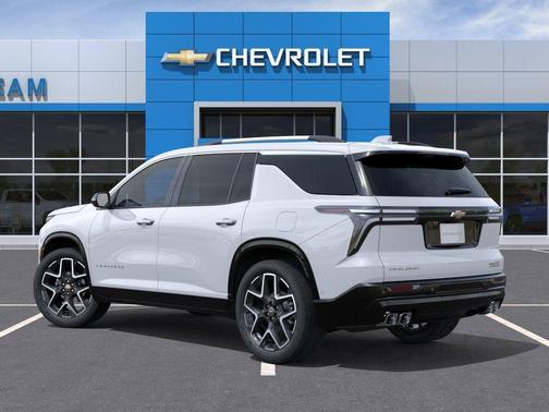 Polar White 2026 Chevrolet Traverse High Country