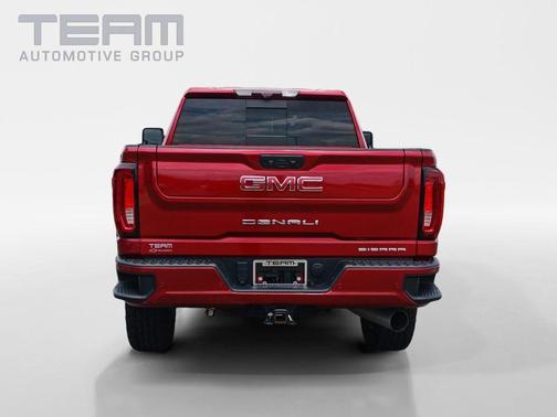 Cayenne Red Tintcoat 2022 GMC Sierra 2500 Denali