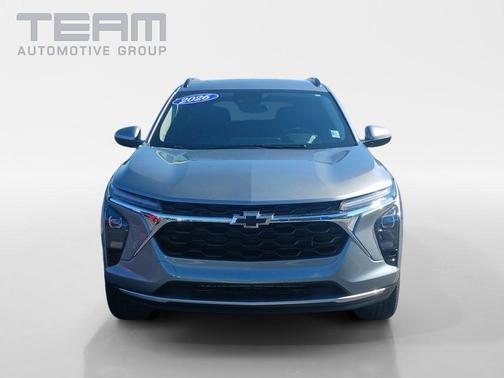 Sterling Gray Metallic 2026 Chevrolet Trax LT