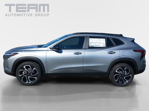 Sterling Gray Metallic 2026 Chevrolet Trax 2RS