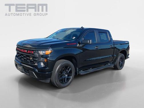 Black 2024 Chevrolet Silverado 1500 Custom
