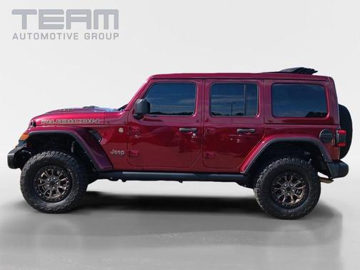 Snazzberry Pearlcoat 2022 Jeep Wrangler Unlimited Rubicon 392