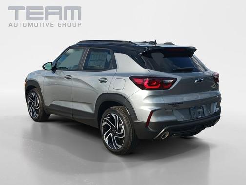 Sterling Gray Metallic 2026 Chevrolet Trailblazer RS