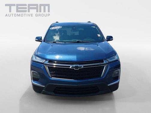 Northsky Blue Metallic 2022 Chevrolet Traverse LT Cloth