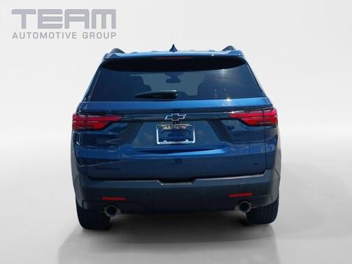 Northsky Blue Metallic 2022 Chevrolet Traverse LT Cloth
