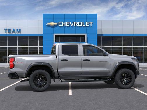 Sterling Gray Metallic 2026 Chevrolet Colorado Trail Boss