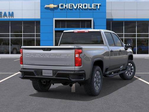 Sterling Gray Metallic 2026 Chevrolet Silverado 2500 Custom