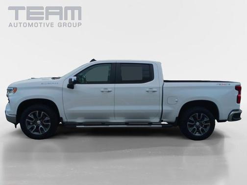 Summit White 2022 Chevrolet Silverado 1500 LT