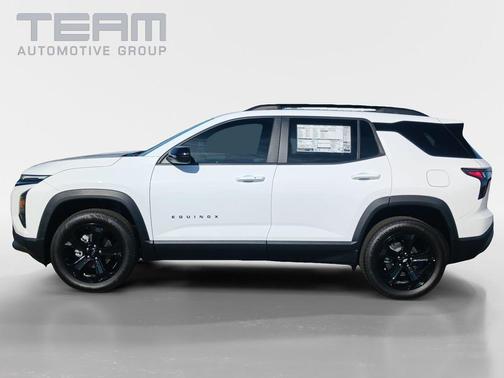 Summit White 2026 Chevrolet Equinox LT