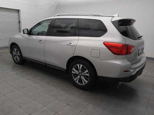 2020 Nissan Pathfinder SL 4WD