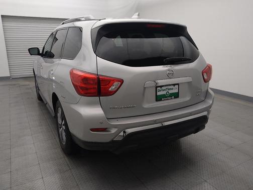 2020 Nissan Pathfinder SL 4WD