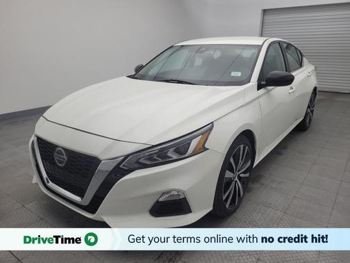 2020 Nissan Altima SR FWD
