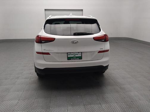 Dazzling White 2019 Hyundai TUCSON Value