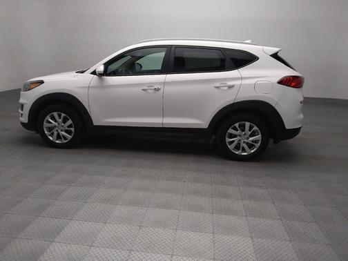 Dazzling White 2019 Hyundai TUCSON Value