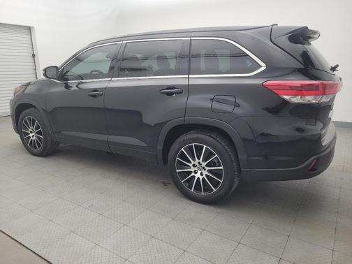 2018 Toyota Highlander SE