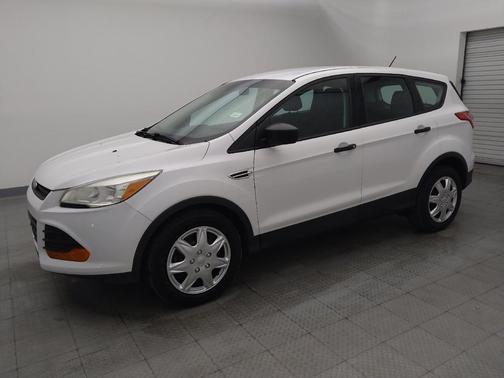 2016 Ford Escape S