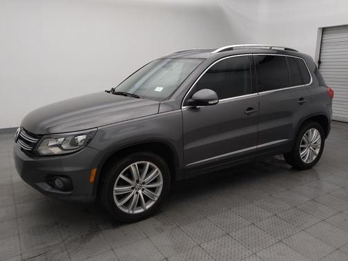 2016 Volkswagen Tiguan SE