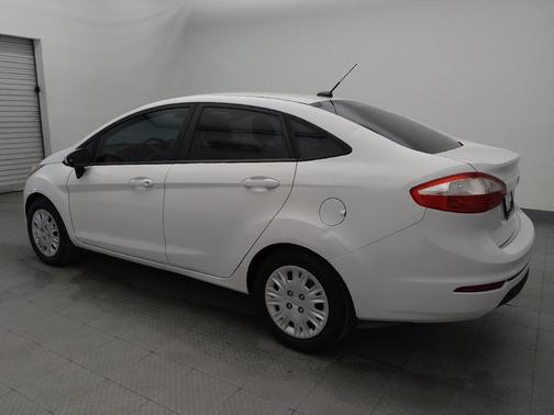 2016 Ford Fiesta S