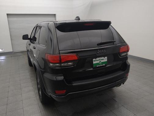 Diamond Black Crystal Pearlcoat 2021 Jeep Grand Cherokee 80th Anniversary 4x2