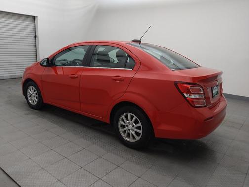 2020 Chevrolet Sonic FWD Sedan LT