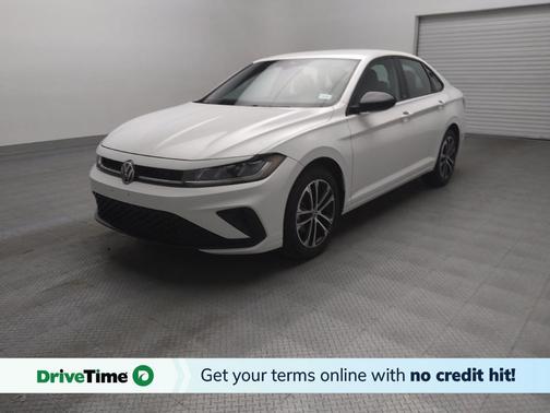 Pure White 2025 Volkswagen Jetta 1.5T Sport