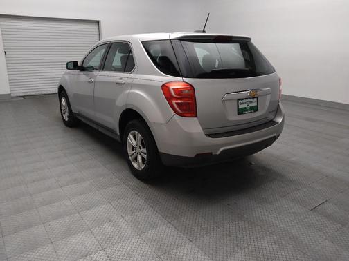 Silver Ice Metallic 2016 Chevrolet Equinox LS
