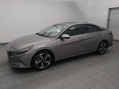 2021 Hyundai ELANTRA Limited