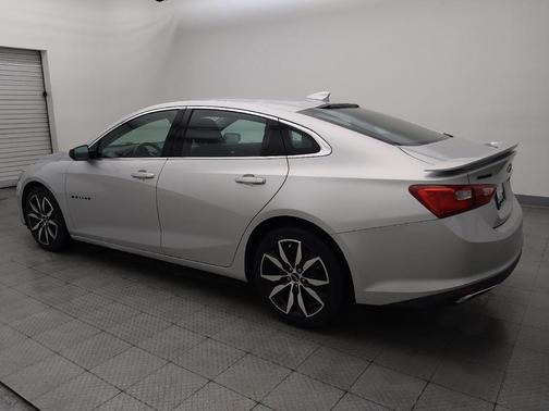 Silver Ice Metallic 2021 Chevrolet Malibu FWD RS
