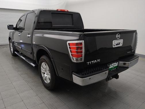 2015 Nissan Titan SV