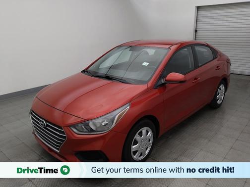 Pomegranate Red Metallic 2019 Hyundai Accent SE