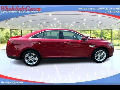 2017 Ford Taurus SEL