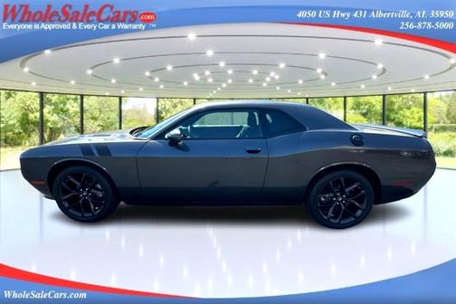 2022 Dodge Challenger SXT