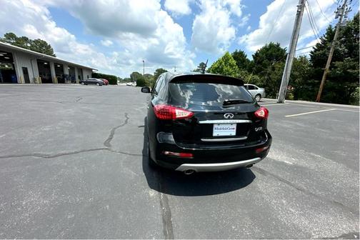 2017 INFINITI QX50 Base