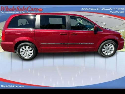 2013 Chrysler Town & Country Touring