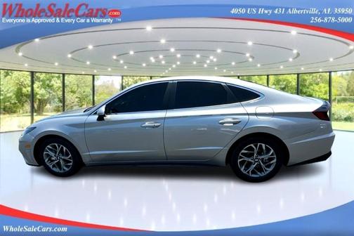 2022 Hyundai SONATA SEL
