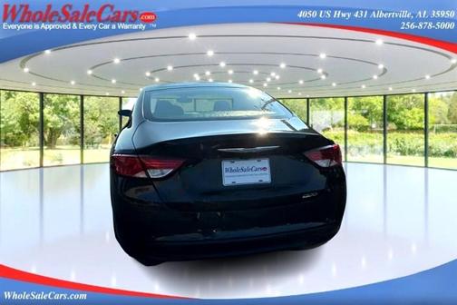 2017 Chrysler 200 LX