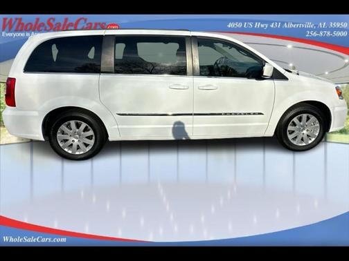 2015 Chrysler Town & Country Touring