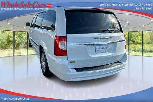 2015 Chrysler Town & Country Touring