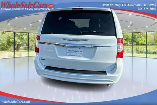 2015 Chrysler Town & Country Touring