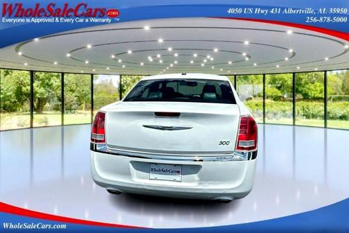2011 Chrysler 300 Limited