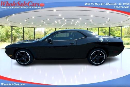 2013 Dodge Challenger SXT