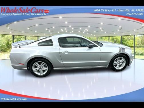 2014 Ford Mustang V6