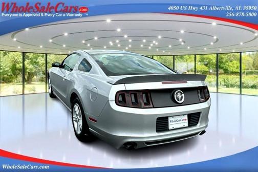 2014 Ford Mustang V6